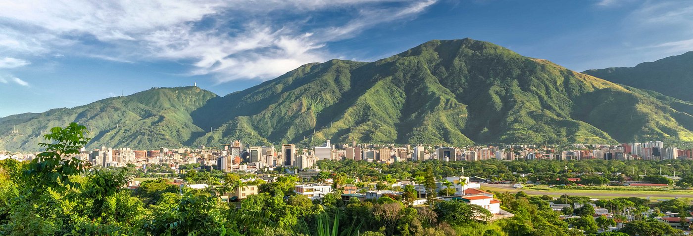 Vista panorámica de Caracas y el Ávila